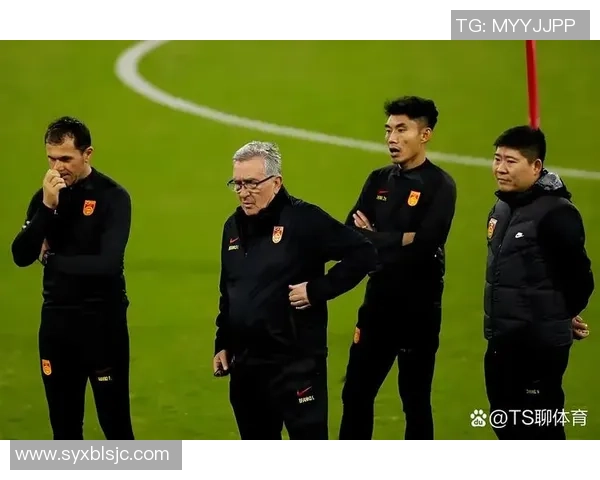 西安网球队战术引发热议球迷与教练意见分歧探讨